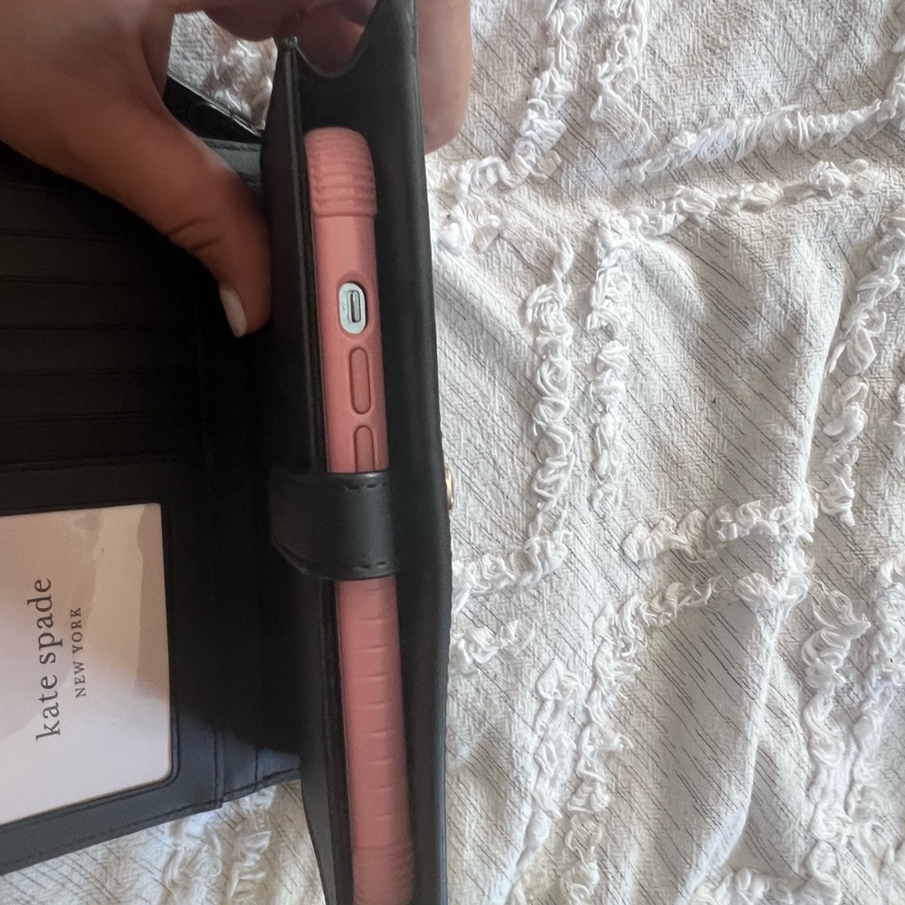 Kate spade Stacy bifold wristlet wallet